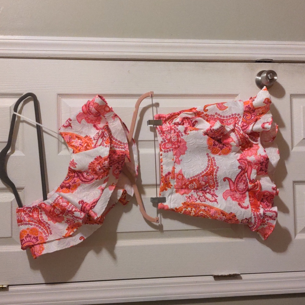 SHEIN Pink and Orange Paisley Ruffle Crop Top
